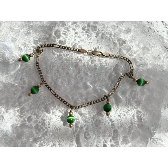 Green Stone 14k Gold Filled Vintage Figaro Style Chain Charm Bracelet  - 7.75" - Picture 6 of 9